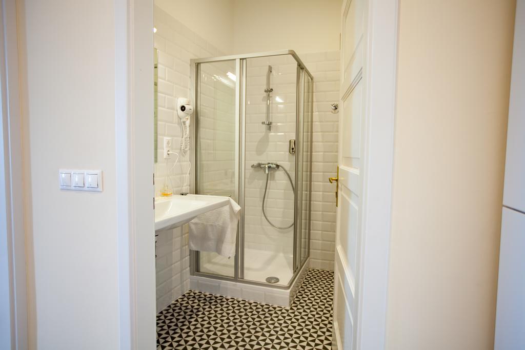 Schieszl Apartments 2 بودابست المظهر الخارجي الصورة