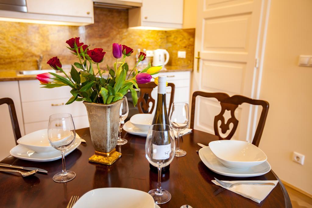 Schieszl Apartments 2 بودابست المظهر الخارجي الصورة