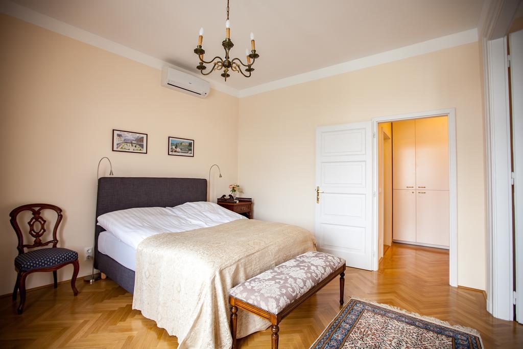 Schieszl Apartments 2 بودابست المظهر الخارجي الصورة