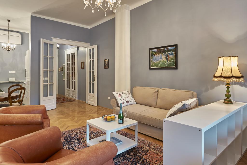 Schieszl Apartments 2 بودابست المظهر الخارجي الصورة